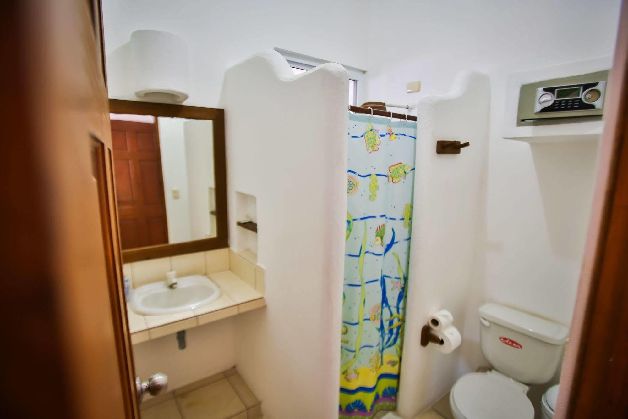Playa Plana Hotel ハワイ エクステリア 写真