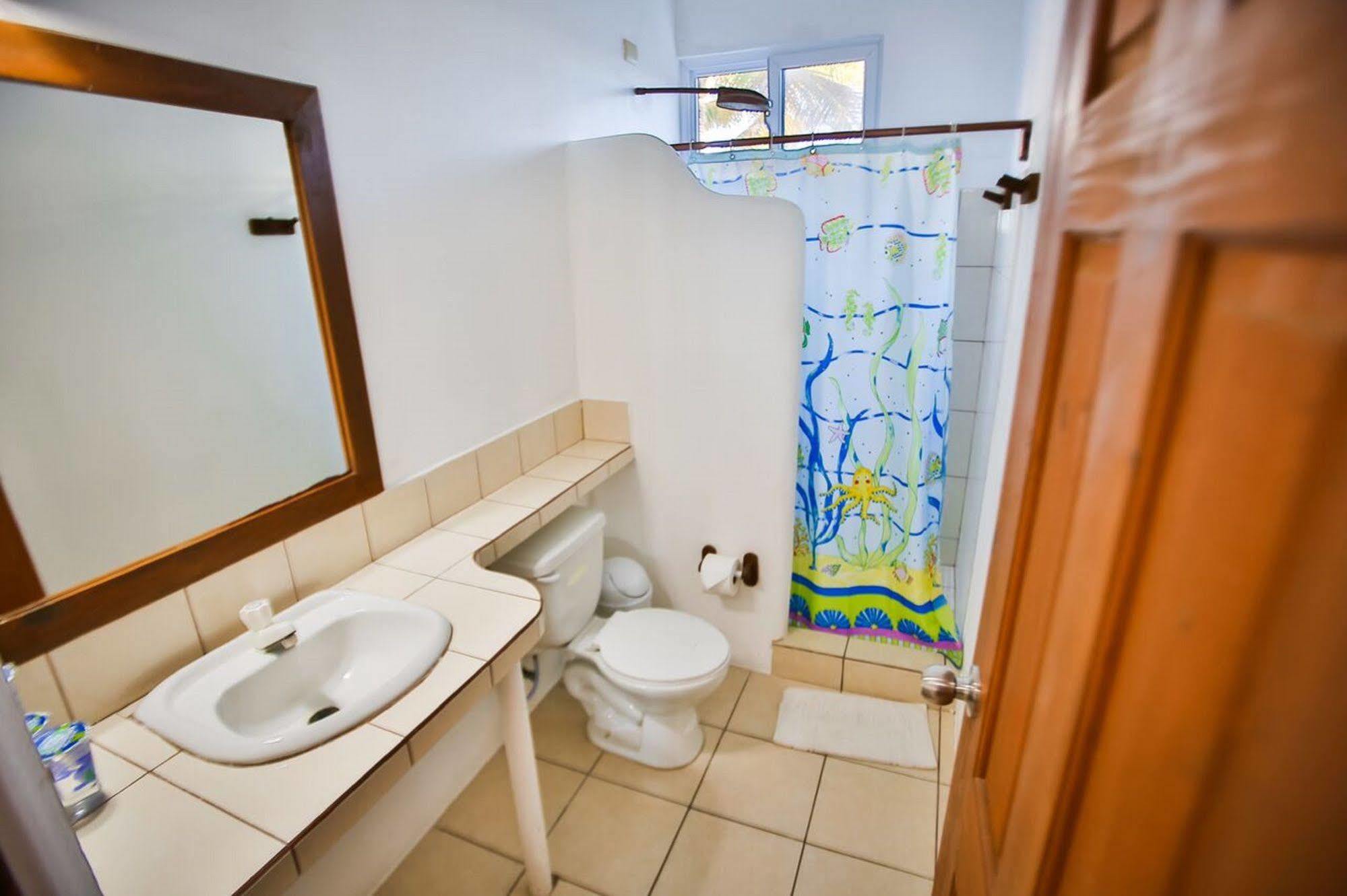 Playa Plana Hotel ハワイ エクステリア 写真