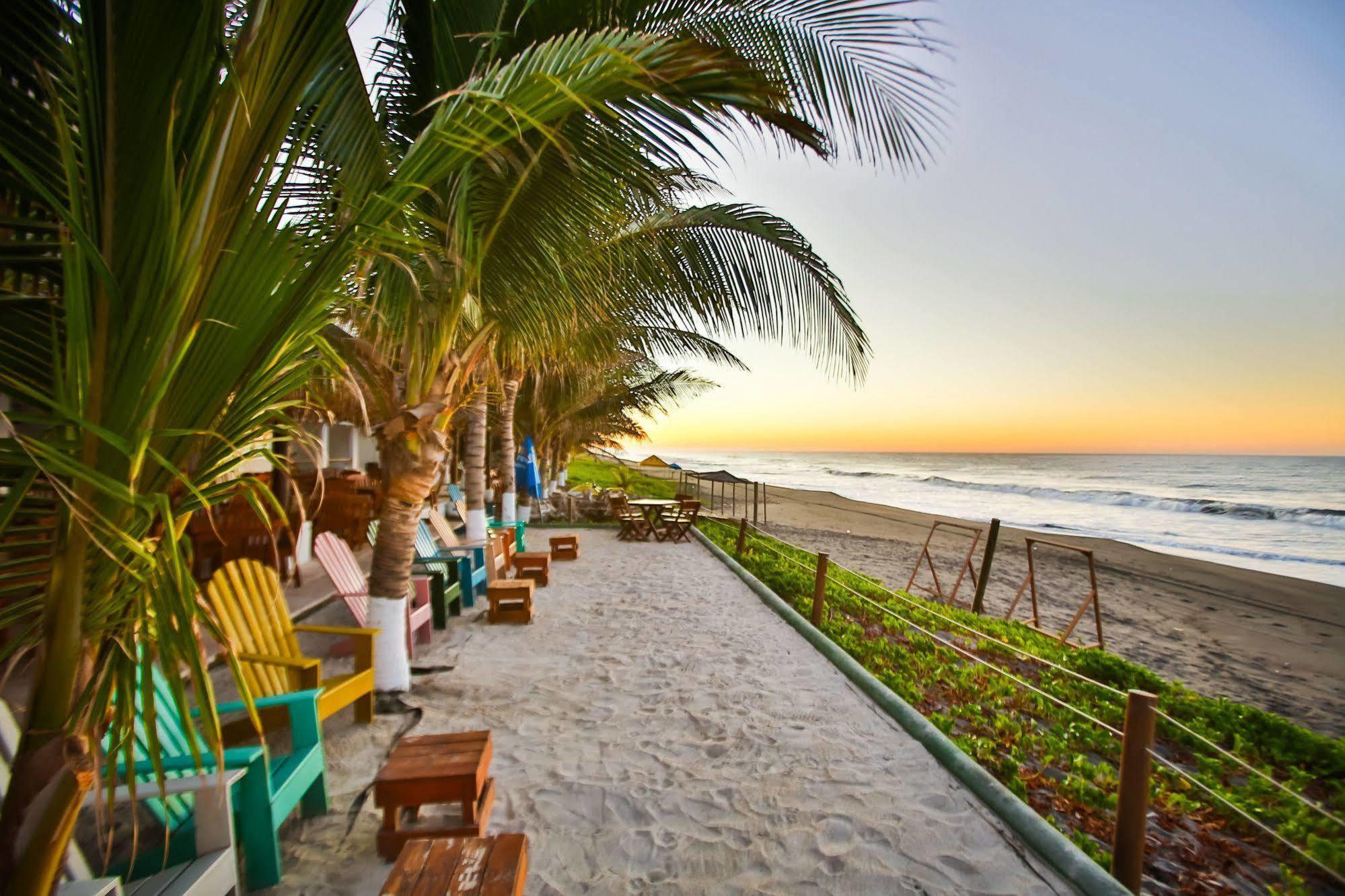 Playa Plana Hotel ハワイ エクステリア 写真