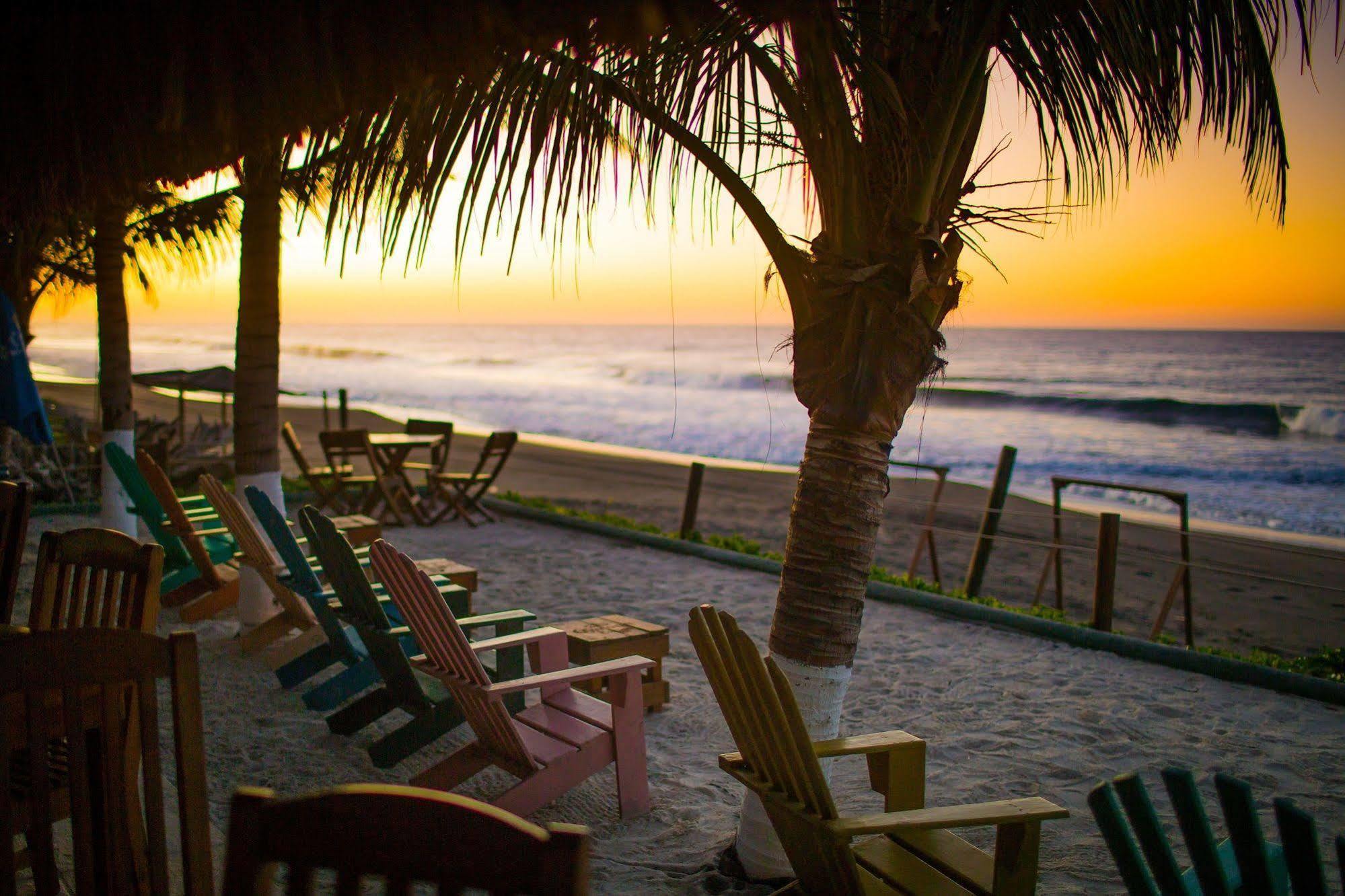Playa Plana Hotel ハワイ エクステリア 写真