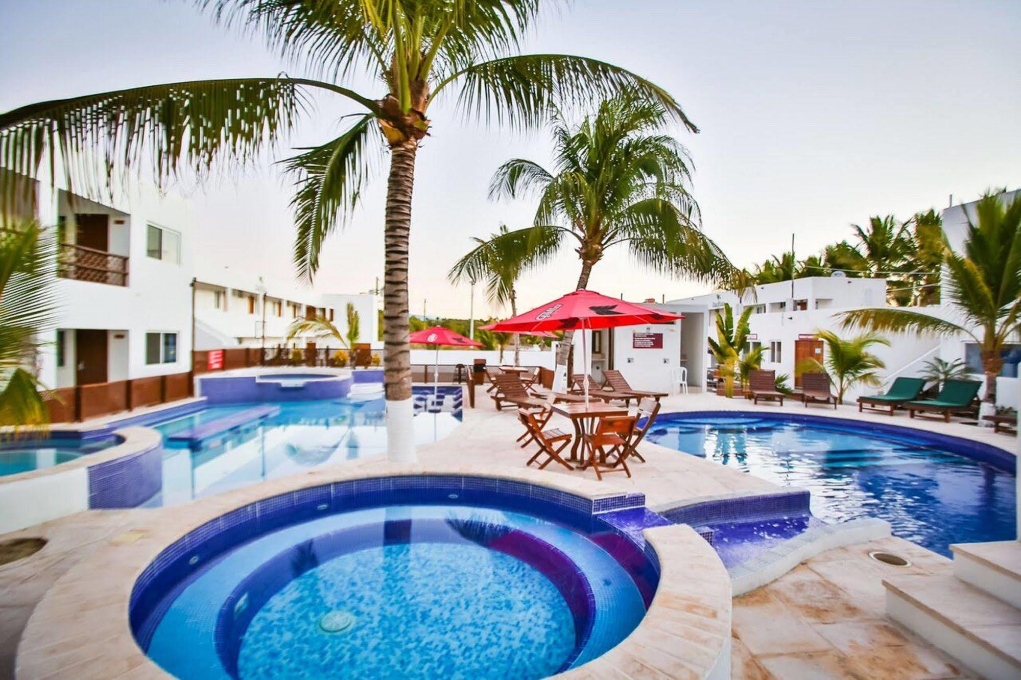 Playa Plana Hotel ハワイ エクステリア 写真