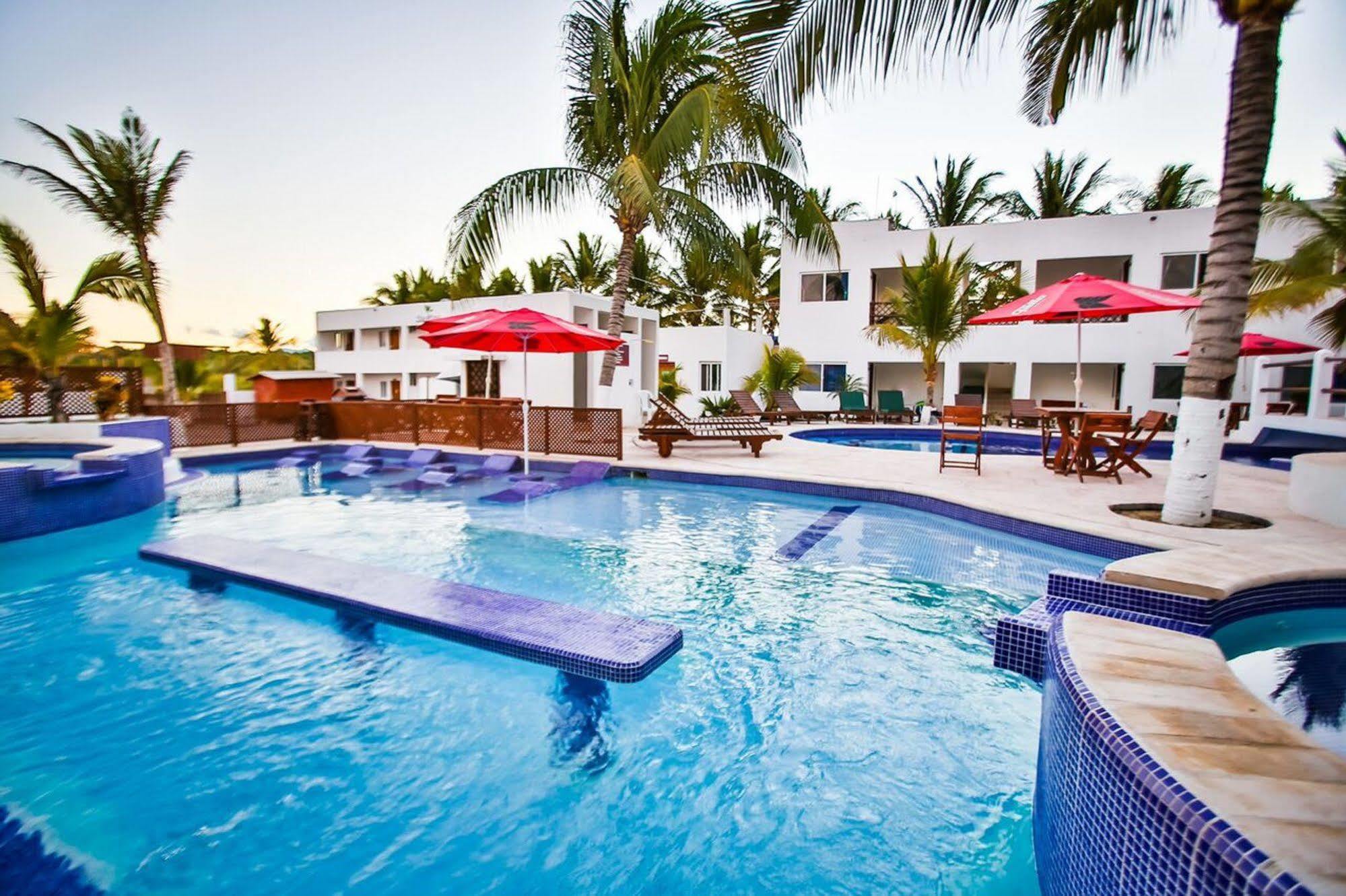 Playa Plana Hotel ハワイ エクステリア 写真
